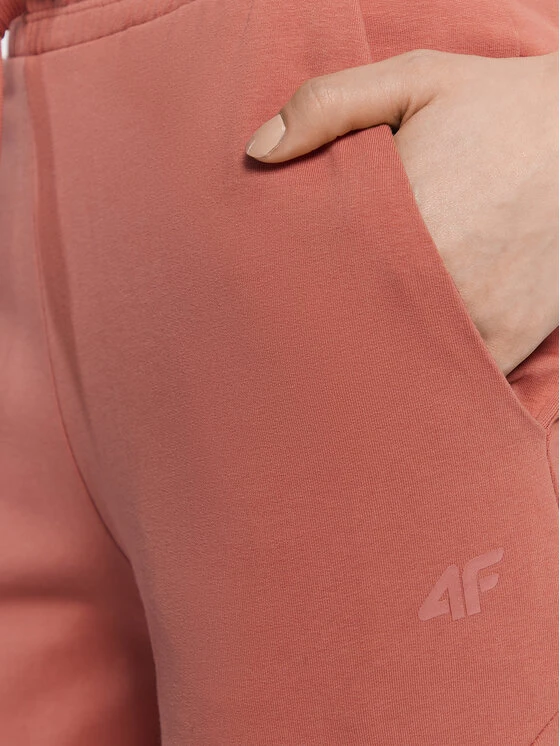 4F Jogginghose H4Z22-SPDD018 Rosa Regular Fit 7 4F Jogginghose H4Z22-SPDD018 Rosa Regular Fit – Bild 5