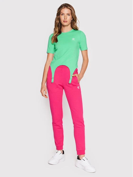 ADIDAS Jogginghose Adicolor Essentials HG6163 Rosa Slim Fit 4 ADIDAS Jogginghose Adicolor Essentials HG6163 Rosa Slim Fit – Bild 2