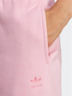 ADIDAS Jogginghose Essentials Fleece Joggers IA6435 Rosa Regular Fit -Angebote Modig Welt Store adidas jogginghose essentials fleece joggers ia6435 rosa regular fit 3