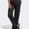 ADIDAS Jogginghose Wide Cargo Trousers IJ8183 Schwarz Regular Fit 2 ADIDAS Jogginghose Wide Cargo Trousers IJ8183 Schwarz Regular Fit -Angebote Modig Welt Store adidas jogginghose wide cargo trousers ij8183 schwarz regular fit