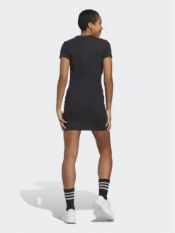 ADIDAS Kleid Für Den Alltag Essentials 3-Stripes Tee Dress IC8785 Schwarz Fitted Fit -Angebote Modig Welt Store adidas kleid fur den alltag essentials 3 stripes tee dress ic8785 schwarz fitted fit 2