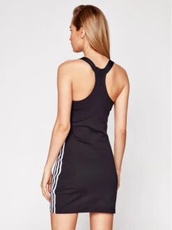 ADIDAS Kleid Für Den Alltag Racer B GN2878 Schwarz Slim Fit -Angebote Modig Welt Store adidas kleid fur den alltag racer b gn2878 schwarz slim fit 2