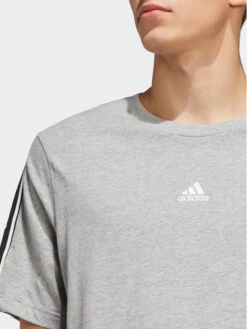 ADIDAS T-Shirt Brandlove T-Shirt IC6806 Grau Regular Fit -Angebote Modig Welt Store adidas t shirt brandlove t shirt ic6806 grau regular fit 5