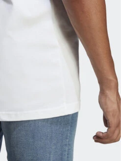 ADIDAS T-Shirt Future Icons Badge Of Sport T-Shirt IC3710 Weiß Loose Fit -Angebote Modig Welt Store adidas t shirt future icons badge of sport t shirt ic3710 weiss loose fit 5