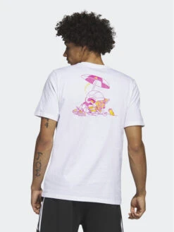 ADIDAS T-Shirt Lil Stripe Spring Break Graphic Short Sleeve Basketball T-Shirt IC1868 Weiß Regular Fit -Angebote Modig Welt Store adidas t shirt lil stripe spring break graphic short sleeve basketball t shirt ic1868 weiss regular fit 2