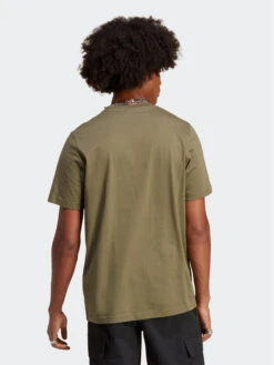 ADIDAS T-Shirt Trefoil Essentials IB1409 Grün Regular Fit -Angebote Modig Welt Store adidas t shirt trefoil essentials ib1409 grun regular fit 2