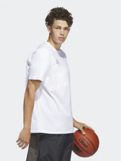 ADIDAS T-Shirt Worldwide Hoops City Basketball Graphic T-Shirt IC1872 Weiß Loose Fit -Angebote Modig Welt Store adidas t shirt worldwide hoops city basketball graphic t shirt ic1872 weiss loose fit 1