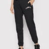 Champion Jogginghose Small Embroidered Bookstore Logo 114966 Schwarz Relaxed Fit -Angebote Modig Welt Store champion jogginghose small embroidered bookstore logo 114966 schwarz relaxed fit