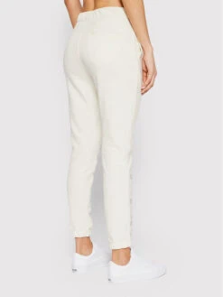 Converse Jogginghose 10022979-A06 Beige Regular Fit -Angebote Modig Welt Store converse jogginghose 10022979 a06 beige regular fit 2