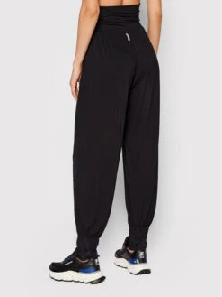 Deha Jogginghose Harem A00215 Schwarz Loose Fit -Angebote Modig Welt Store deha jogginghose harem a00215 schwarz loose fit 2