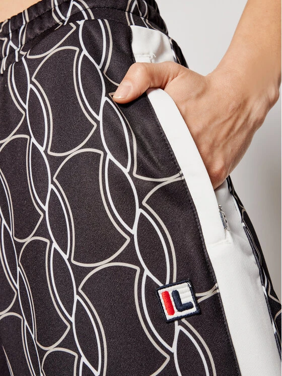 Fila Jogginghose Hada Aop 688603 Schwarz Regular Fit 6 Fila Jogginghose Hada Aop 688603 Schwarz Regular Fit – Bild 4