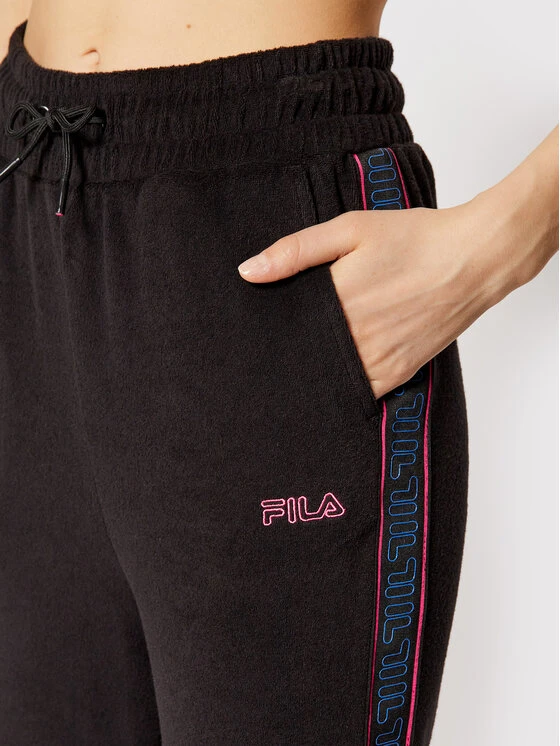 Fila Jogginghose Marli 683475 Schwarz Regular Fit 6 Fila Jogginghose Marli 683475 Schwarz Regular Fit – Bild 4