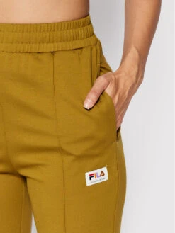 Fila Jogginghose Tyles FAW0025 Grün Relaxed Fit -Angebote Modig Welt Store fila jogginghose tyles faw0025 grun relaxed fit 3