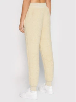 Fila Jogginghose Yule 688949 Beige Regular Fit 8 Fila Jogginghose Yule 688949 Beige Regular Fit -Angebote Modig Welt Store fila jogginghose yule 688949 beige regular fit 2