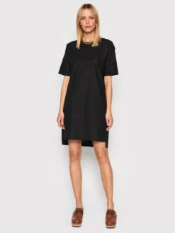 Makia Kleid Für Den Alltag Saari W75045 Schwarz Relaxed Fit -Angebote Modig Welt Store makia kleid fur den alltag saari w75045 schwarz relaxed fit 1