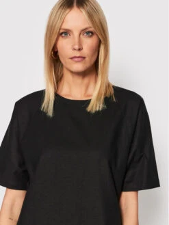 Makia Kleid Für Den Alltag Saari W75045 Schwarz Relaxed Fit -Angebote Modig Welt Store makia kleid fur den alltag saari w75045 schwarz relaxed fit 3