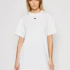 Nike Kleid Für Den Alltag Sportswear Essential CJ2242 Weiß Loose Fit -Angebote Modig Welt Store nike kleid fur den alltag sportswear essential cj2242 weiss loose fit