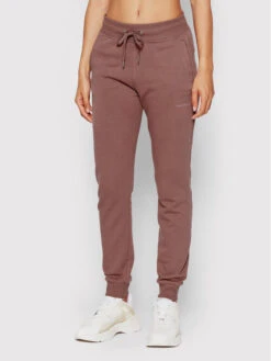 Peak Performance Jogginghose Ground G77314060 Braun Regular Fit