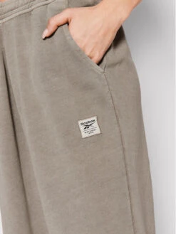 Reebok Jogginghose Classic Natural Dye H49297 Grau Relaxed Fit 10 Reebok Jogginghose Classic Natural Dye H49297 Grau Relaxed Fit -Angebote Modig Welt Store reebok jogginghose classic natural dye h49297 grau relaxed fit 3