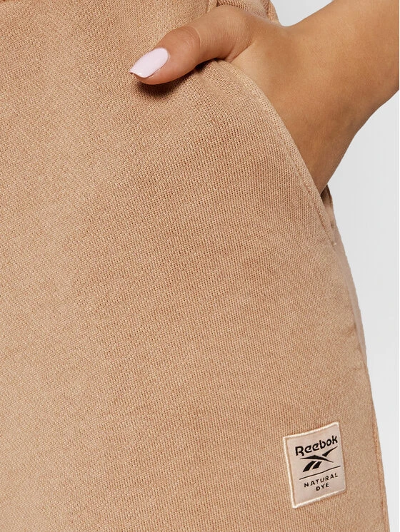 Reebok Jogginghose Classics Natural Dye H09016 Braun Oversize 6 Reebok Jogginghose Classics Natural Dye H09016 Braun Oversize – Bild 4