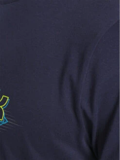 Reebok T-Shirt Graphic Series HS4886 Dunkelblau Regular Fit 12 Reebok T-Shirt Graphic Series HS4886 Dunkelblau Regular Fit -Angebote Modig Welt Store reebok t shirt graphic series hs4886 dunkelblau regular fit 4