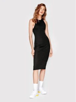 Kleid Für Den Alltag SP22-SUD030 Schwarz Slim Fit