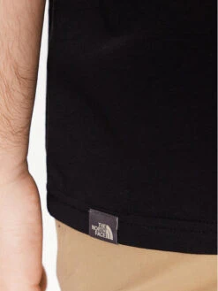 The North Face T-Shirt Rust NF0A4M68 Schwarz Regular Fit 11 The North Face T-Shirt Rust NF0A4M68 Schwarz Regular Fit -Angebote Modig Welt Store the north face t shirt rust nf0a4m68 schwarz regular fit 1 4