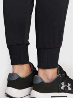 Under Armour Jogginghose Fleece 1373054 Schwarz Loose Fit -Angebote Modig Welt Store under armour jogginghose fleece 1373054 schwarz loose fit 4