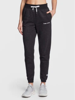 Under Armour Jogginghose Ua Essential Fleece Script 1374105 Schwarz Regular Fit