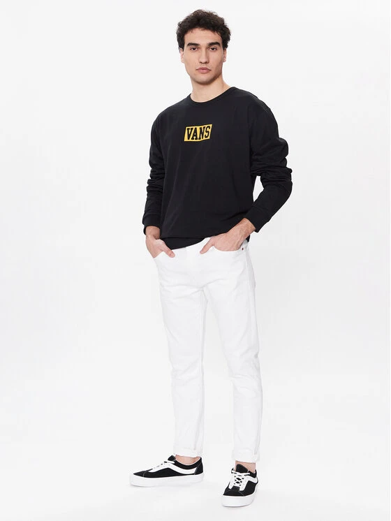 Vans Longsleeve Varsity VN0007UH Schwarz Classic Fit 4 Vans Longsleeve Varsity VN0007UH Schwarz Classic Fit – Bild 2